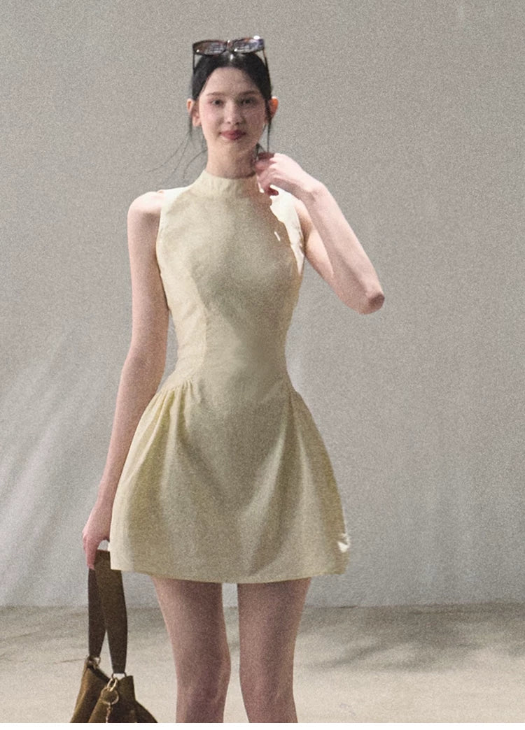 Vanilla Spring Halter Backless Dress