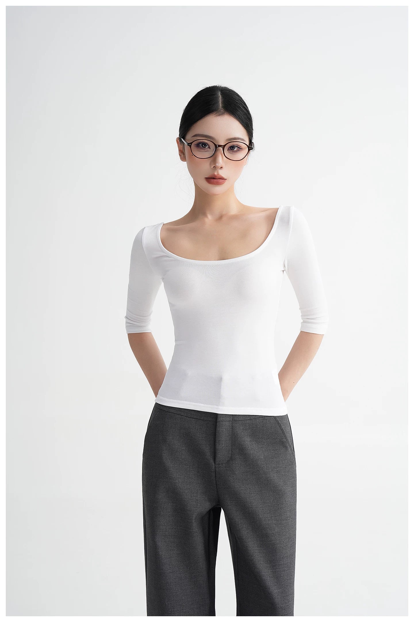 Lyocell Open-Back Fitted Mid-Sleeve T-Shirt