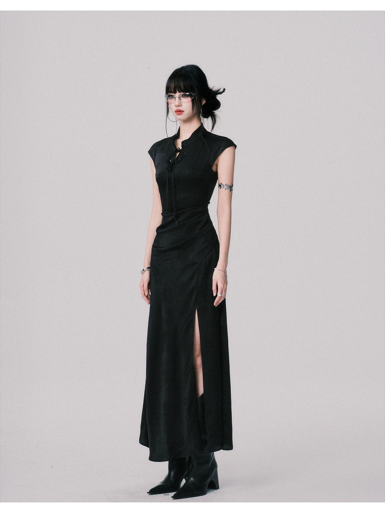 Chinese-Style Slim-Fit Cheongsam Maxi Dress