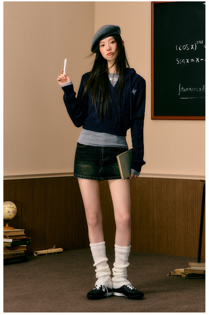 Blue &amp; Black Pullover Hooded Sweater - CHINASQUAD