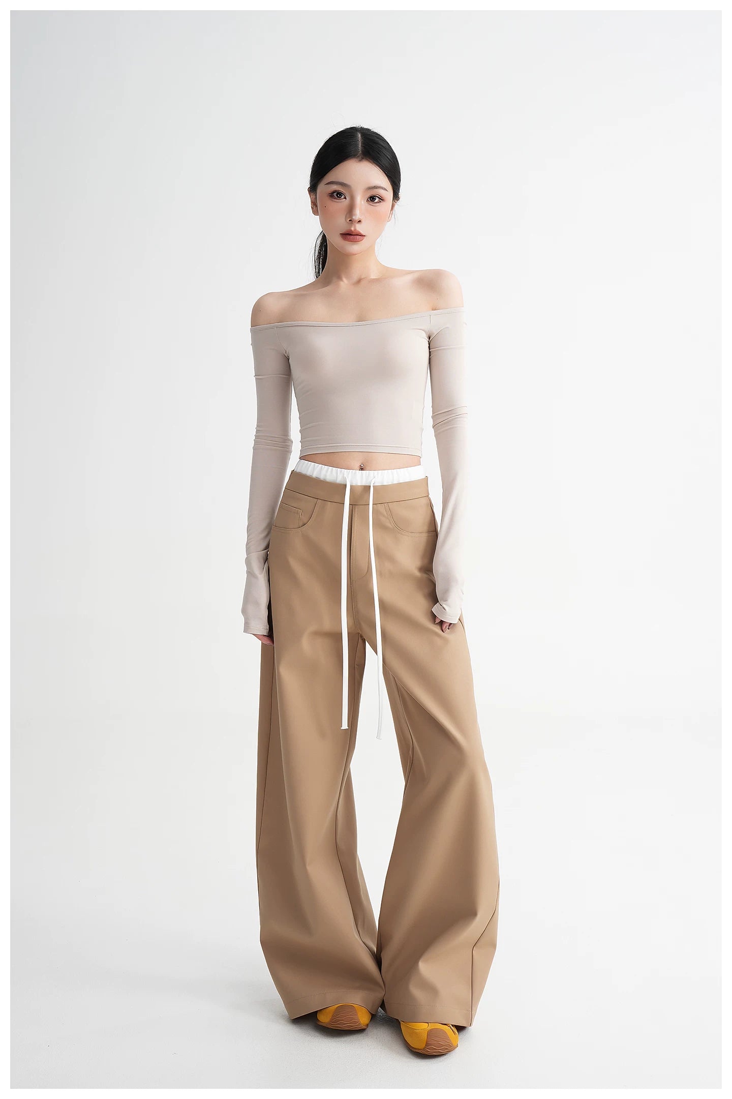 Off-Shoulder Cropped Fitted Long Sleeve T-Shirt
