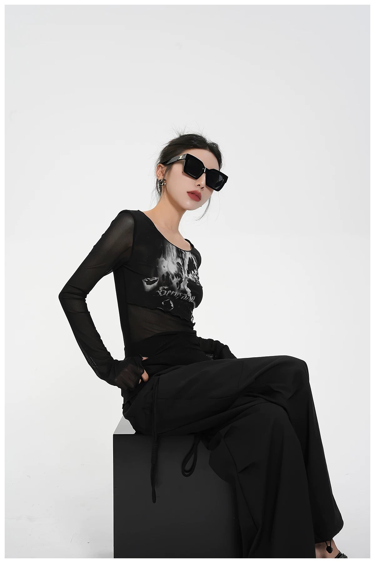 Street-Style Printed Mesh Long-Sleeve T-Shirt