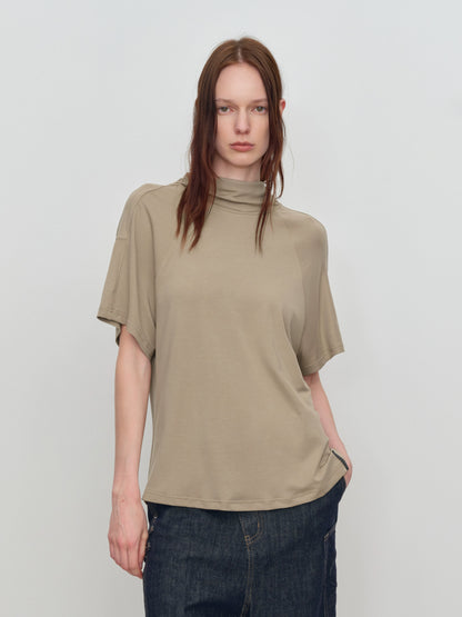 Slant One-Shoulder Swing Neck T-Shirt