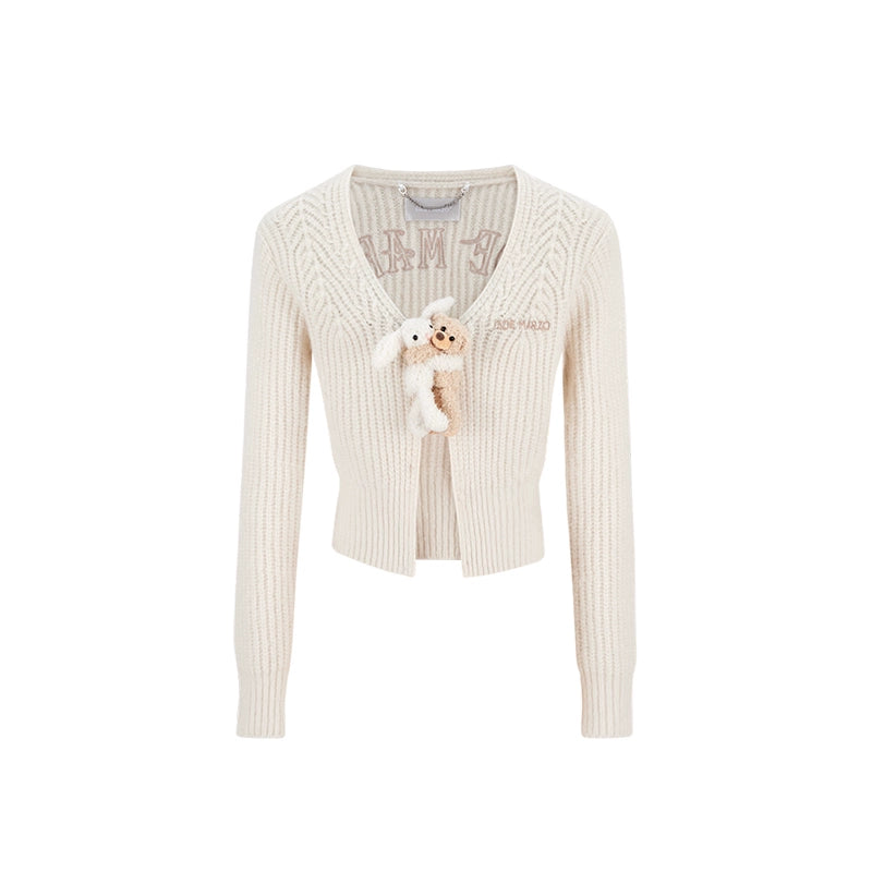 Cuddle-Doll Fitted Knit V-Neck Cardigan