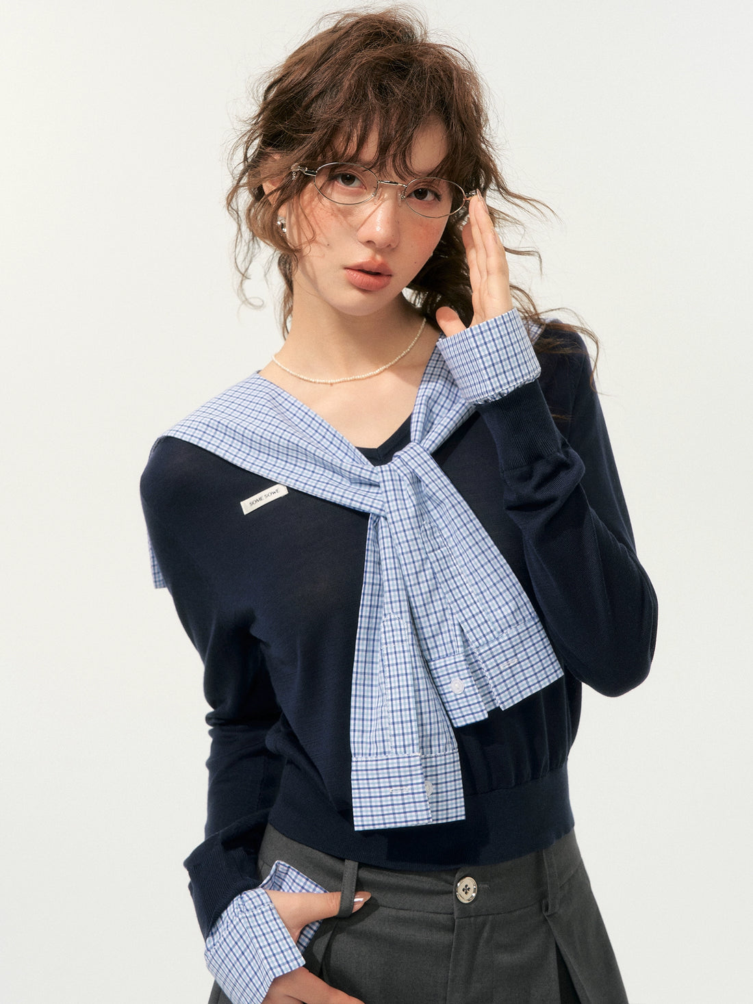 Fake Two-Piece Twist-Knot Spliced V-Neck Knit Top - CHINASQUAD