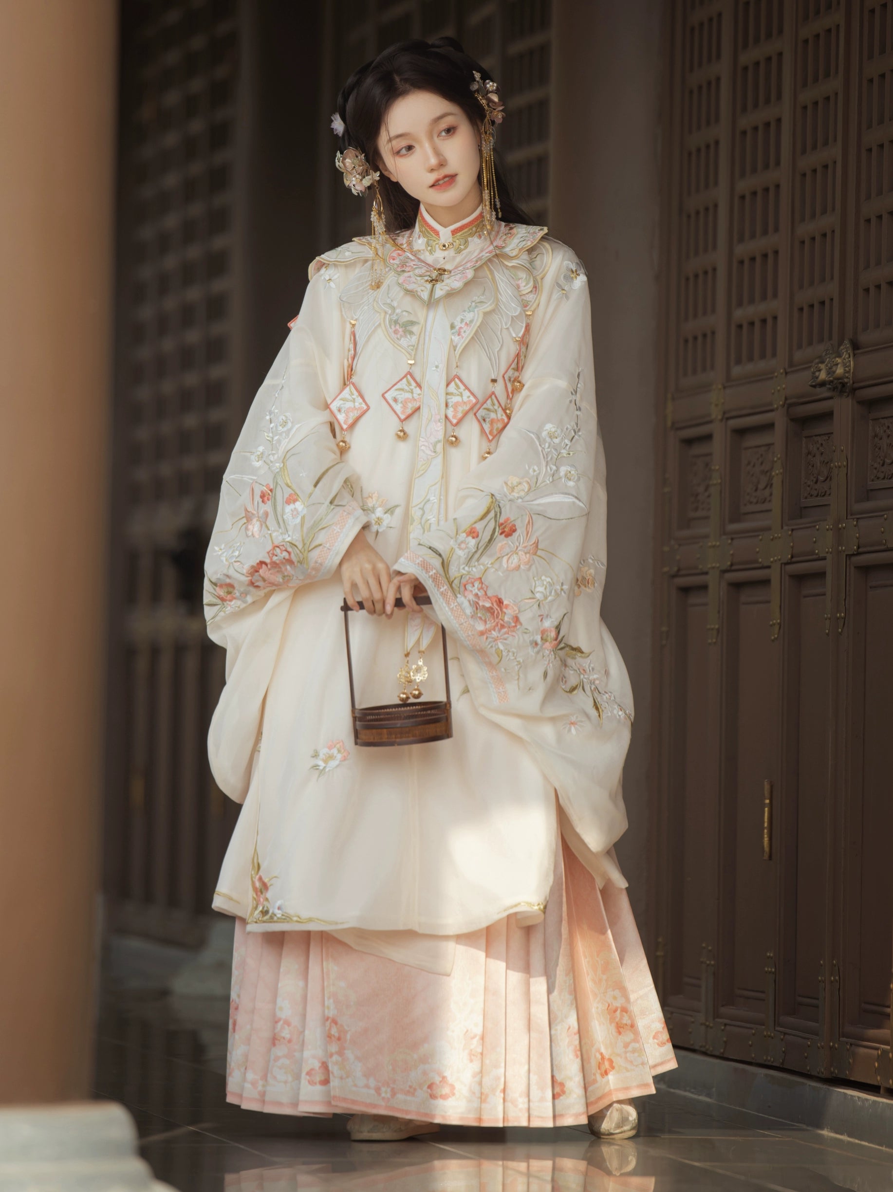 “花团酥” Ming Dynasty Hanfu Set