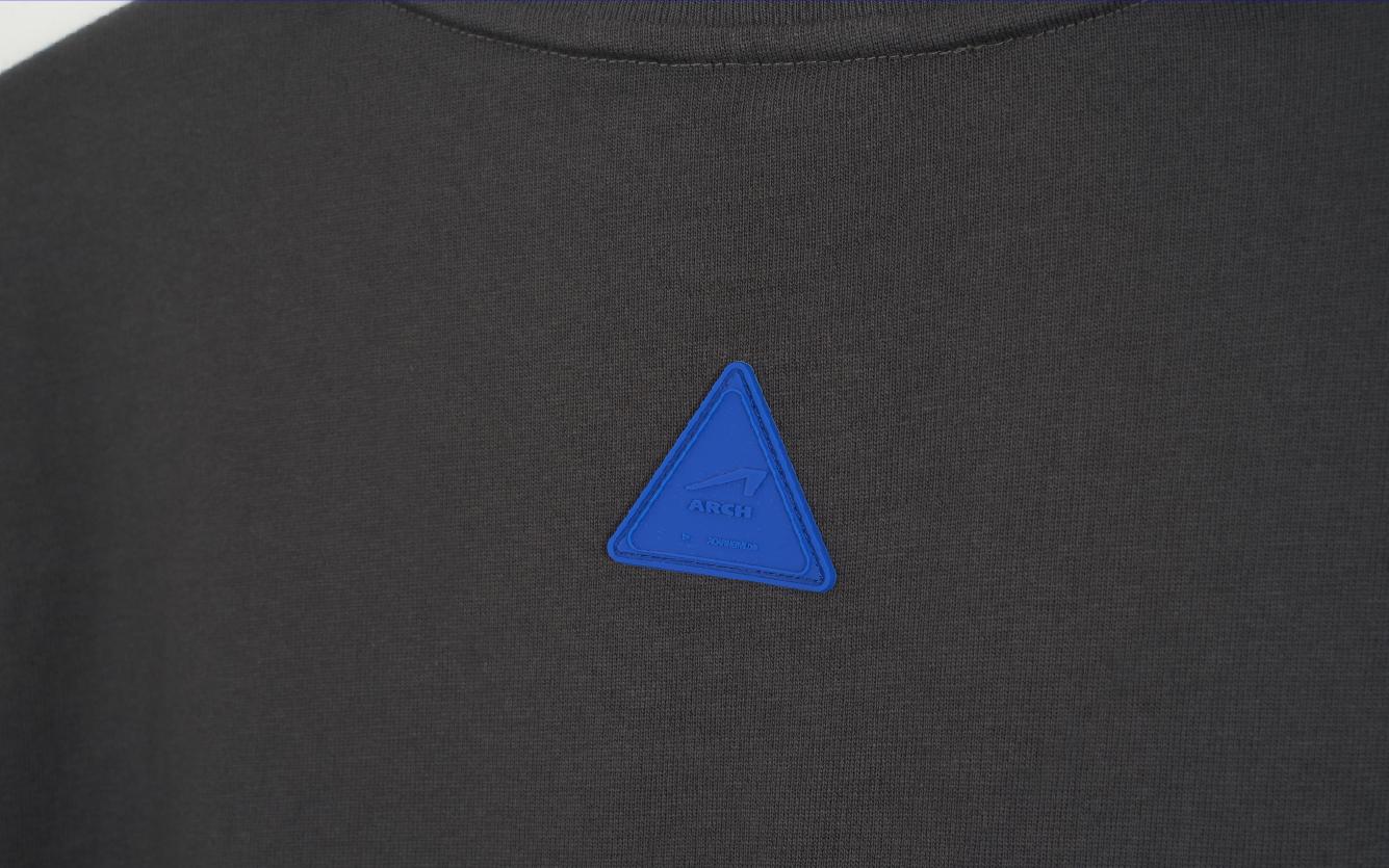 &quot;ARCH&quot; Stitch T-shirt - CHINASQUAD