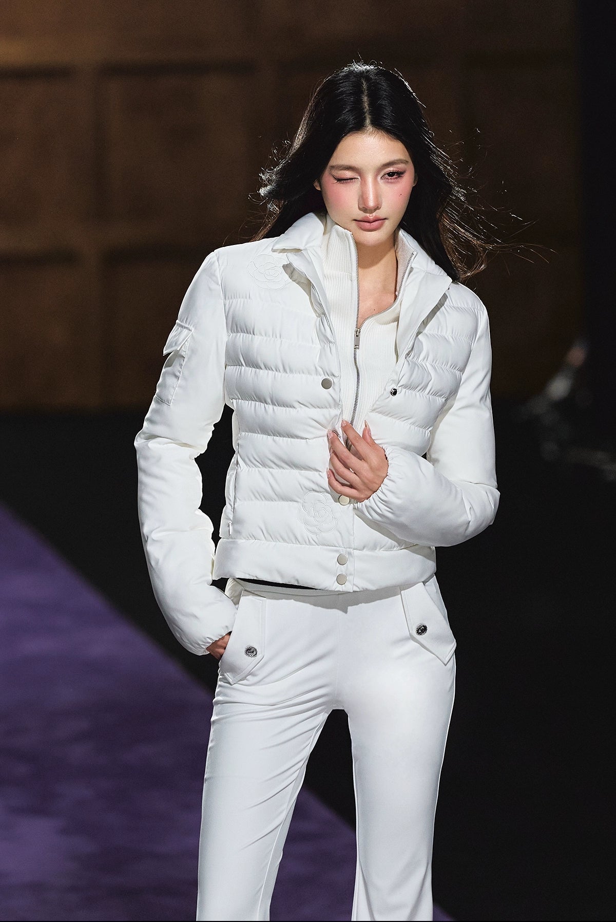 High-Neck Fitted Lightweight Down Jacket