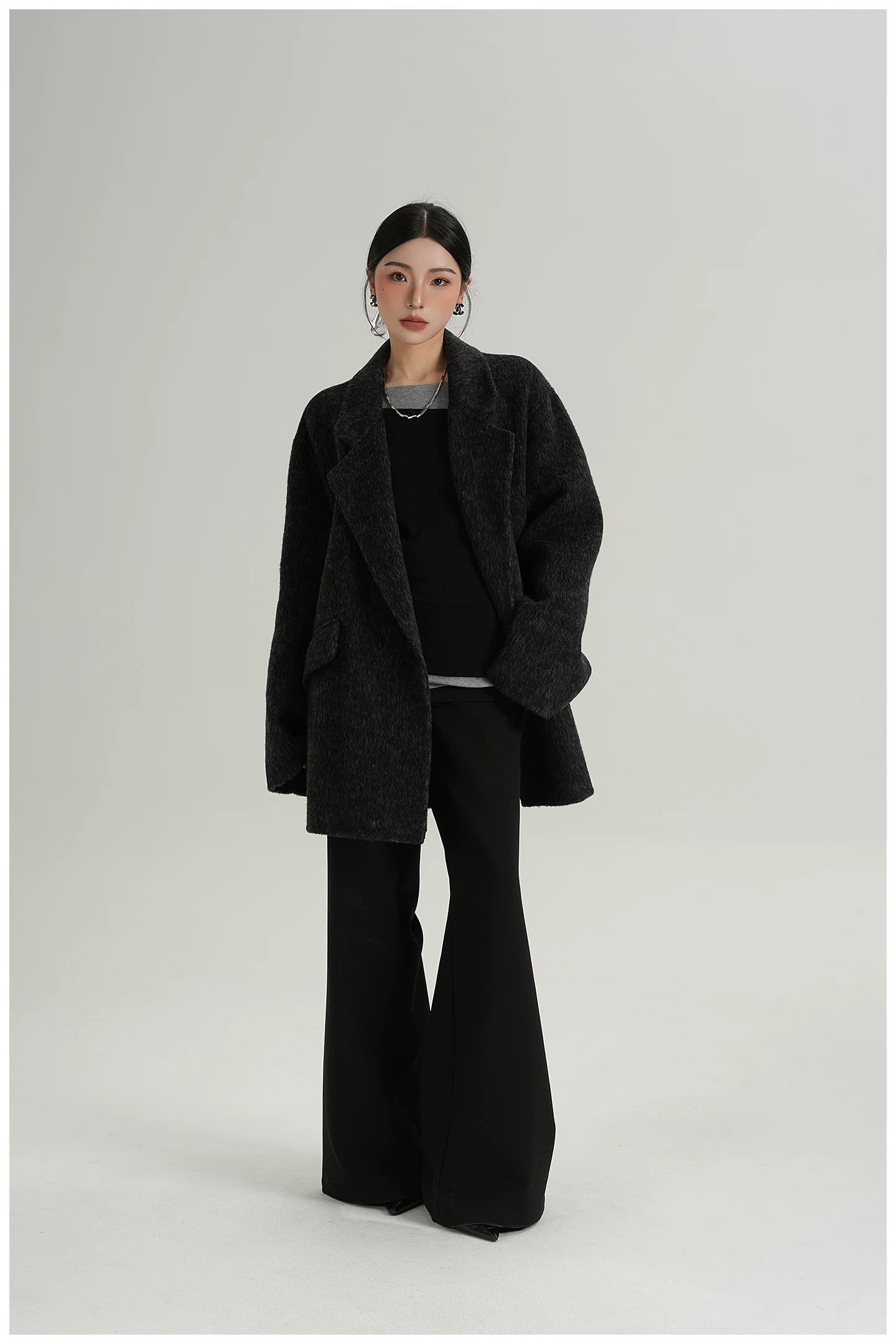 Relaxed-Fit Mid-Length Wool Blazer