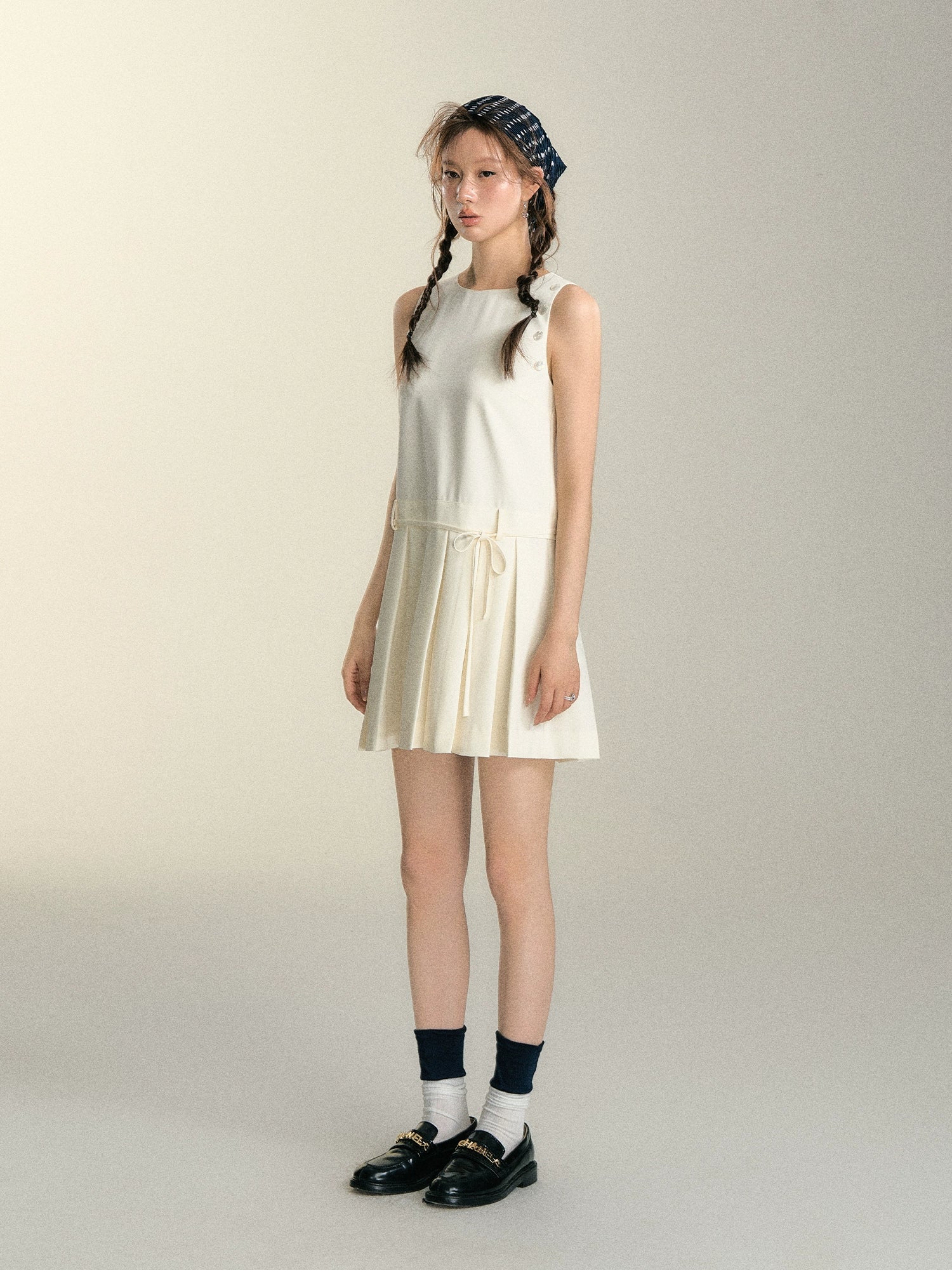 Black &amp; White Seashell Pleated Mini Dress