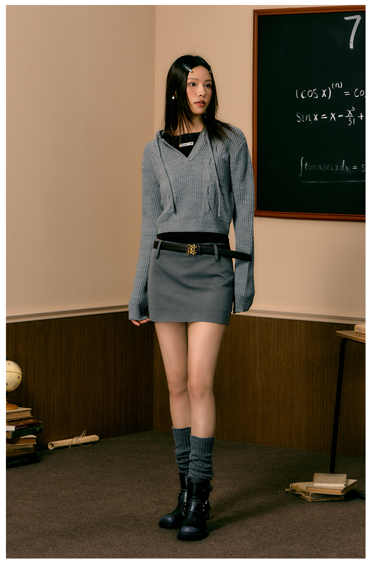 Blue &amp; Black Pullover Hooded Sweater - CHINASQUAD