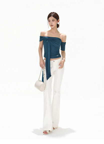Versatile Queen Low-Rise Flared Trousers