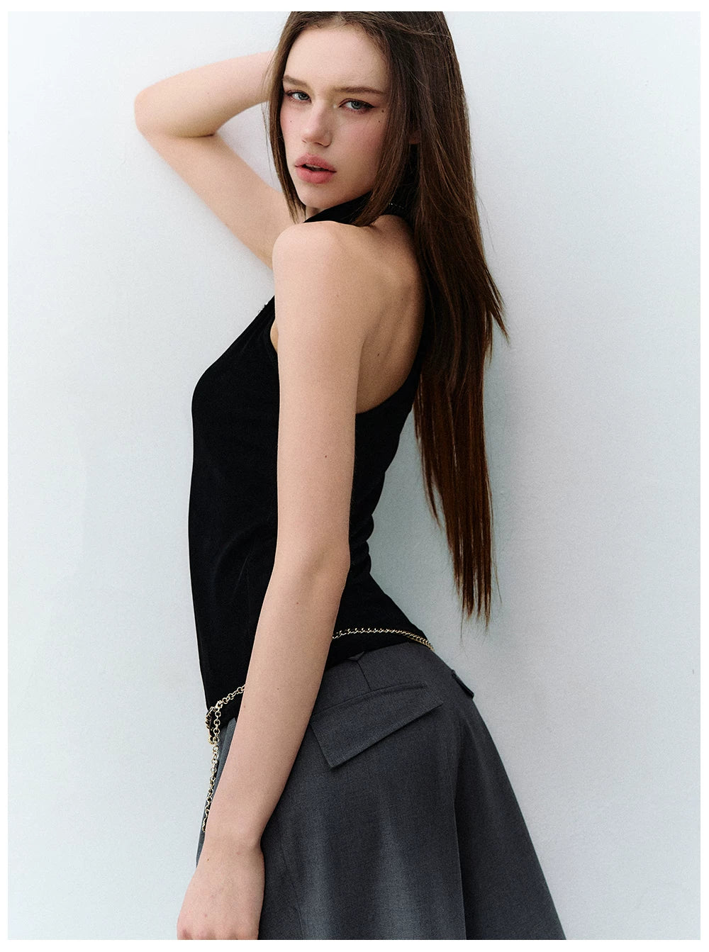 X-line Sleeveless Halter Neck Acetate Knit Top
