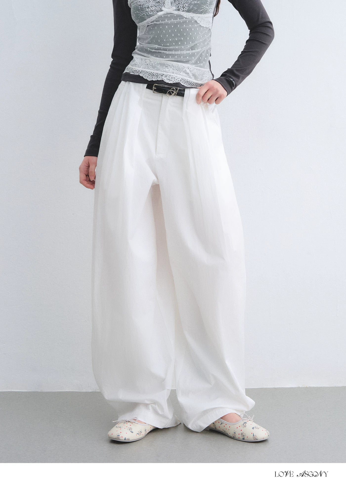 Vintage Lace Trim Washed Cropped Straight-Leg Denim Jeans
