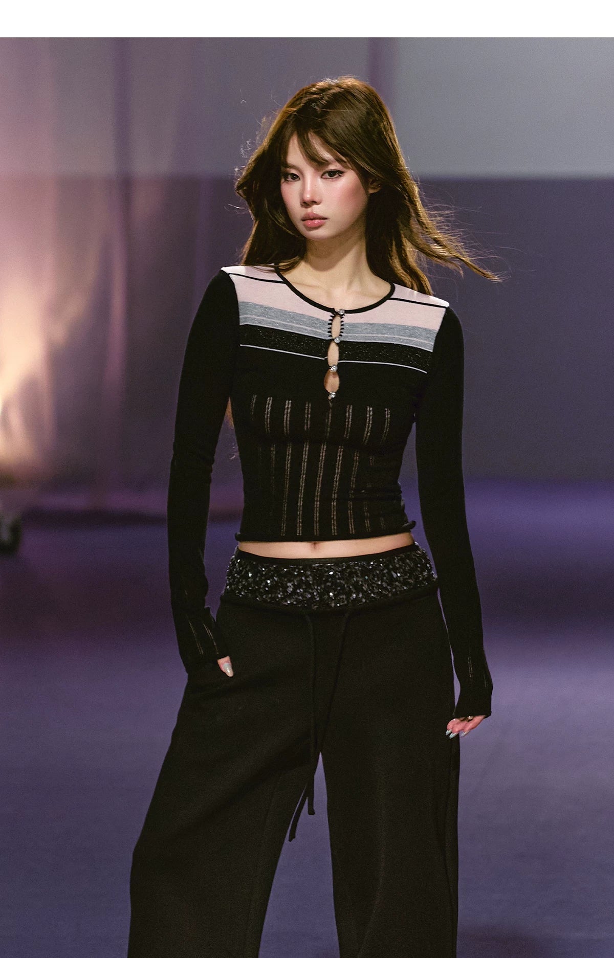 Cut-Out Contrast Knit Fitted Top