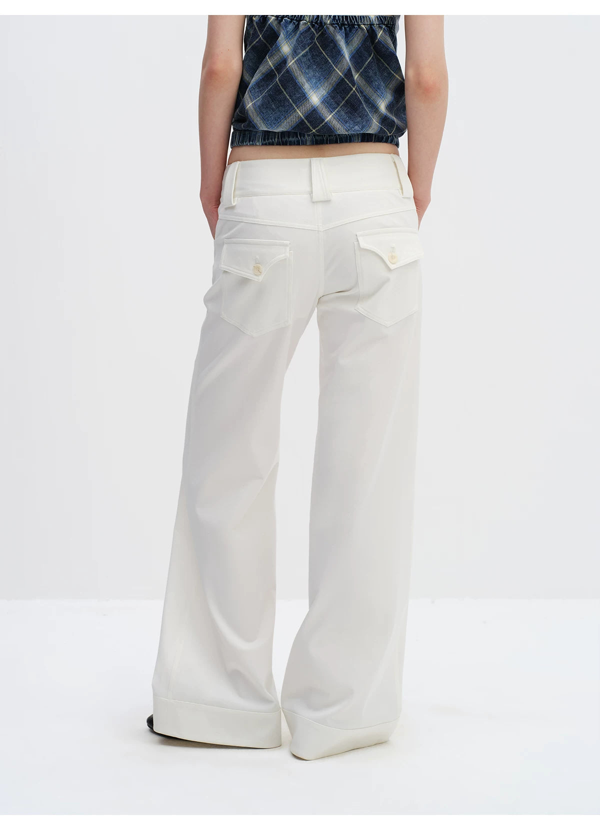 Low-Rise Wide-Leg Tailored Trousers