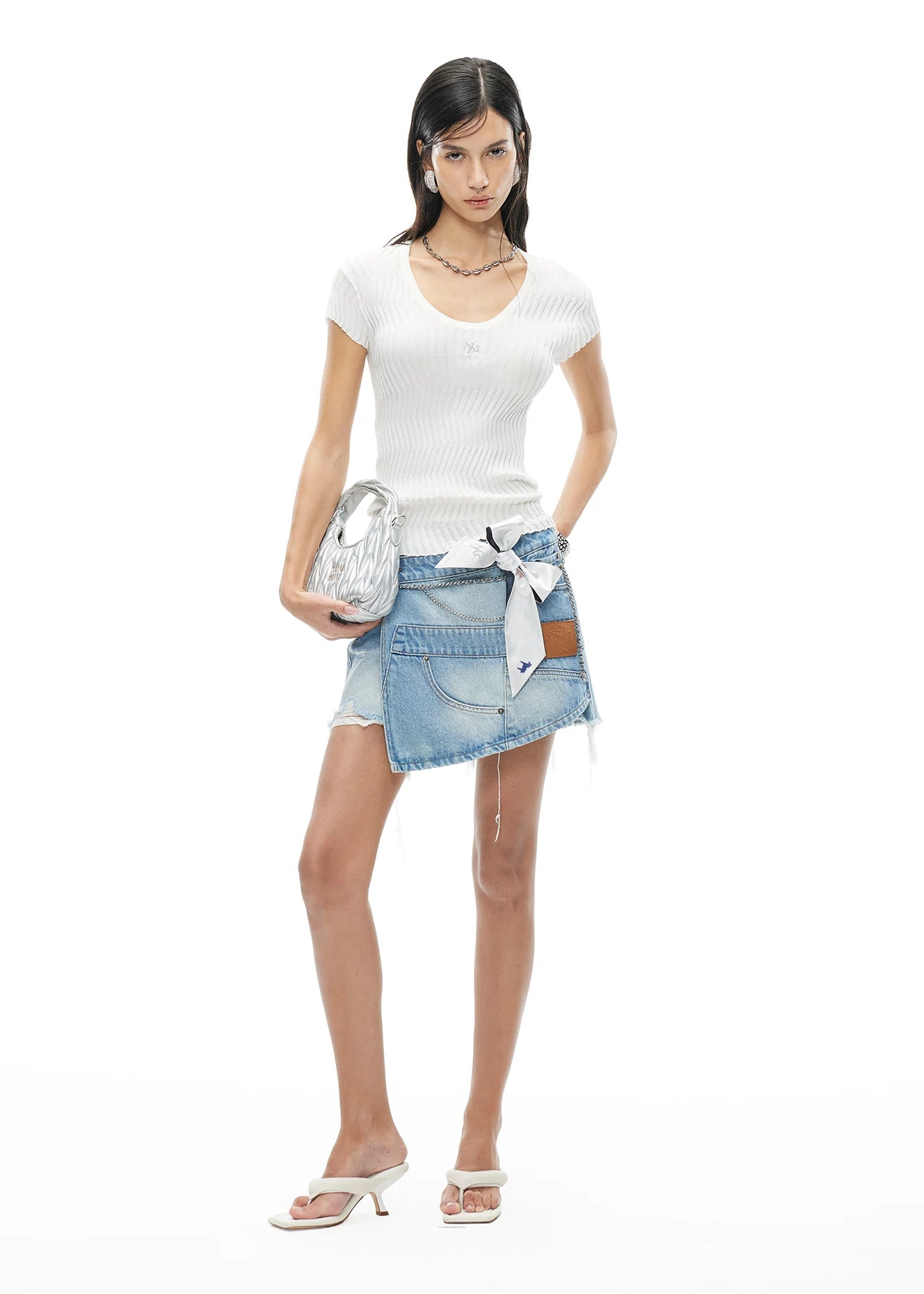 Bailey U-Neck  Knit Tee