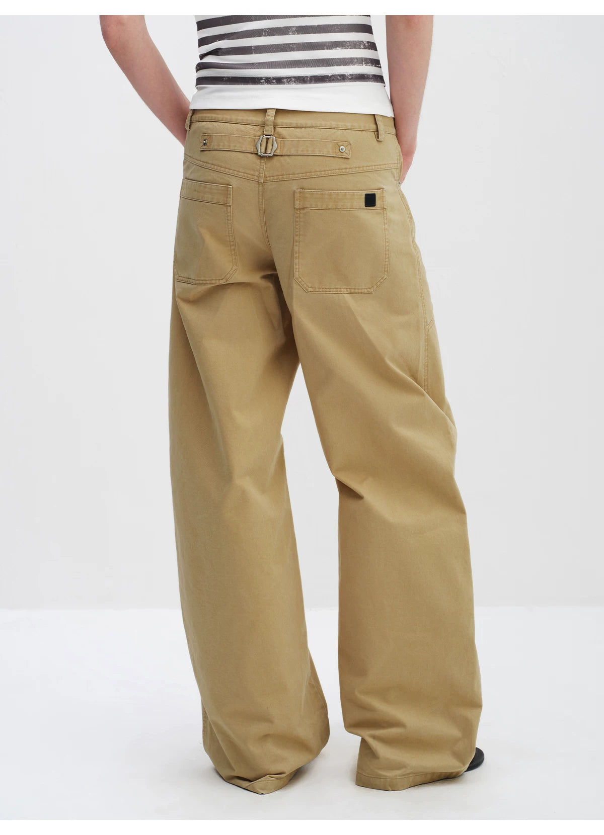 Utility Pocket Curved Wide-Leg Trousers
