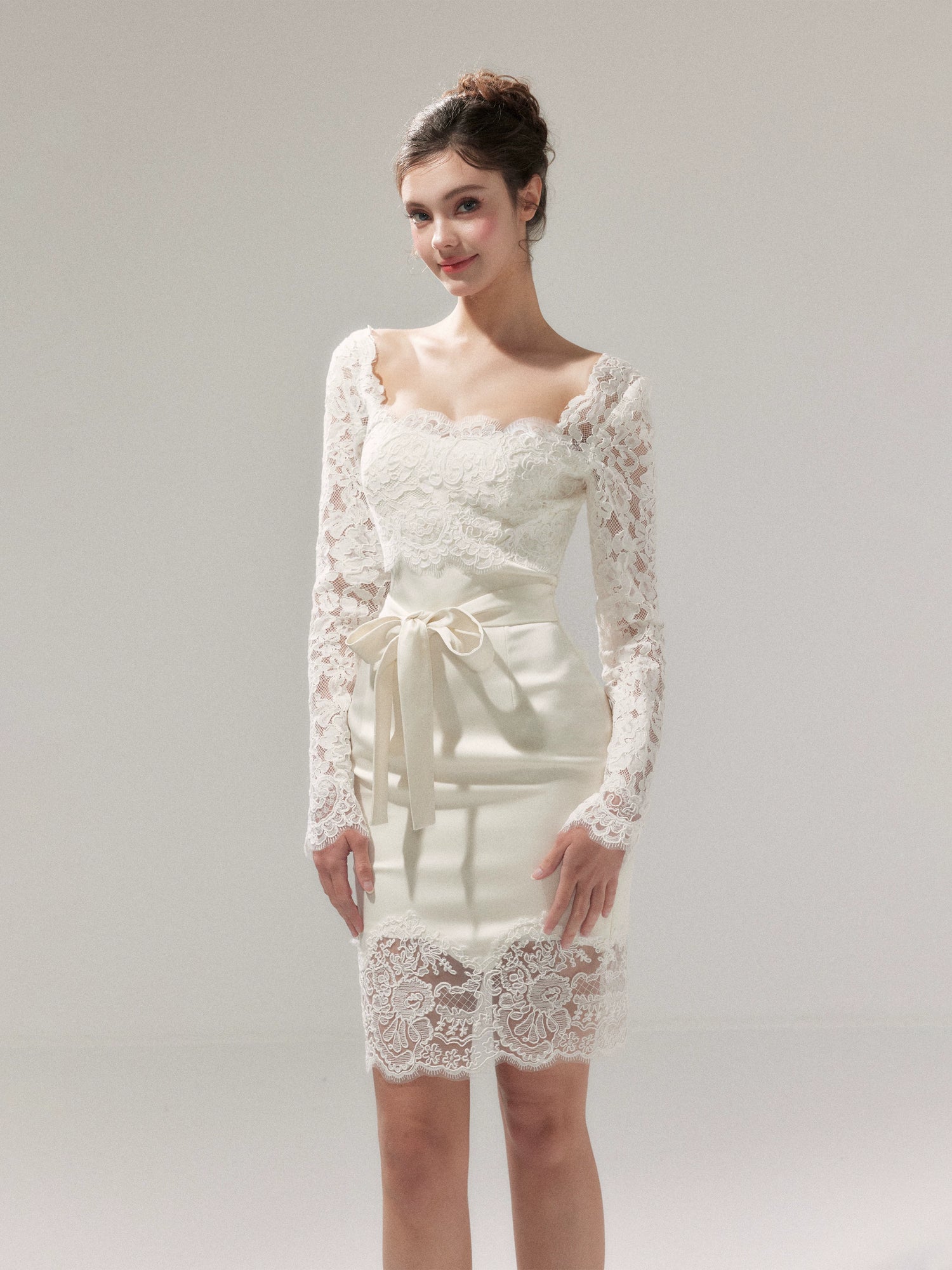 Square-Neck Slim-Fit Bodycon Dress White (Pre-sale) / L