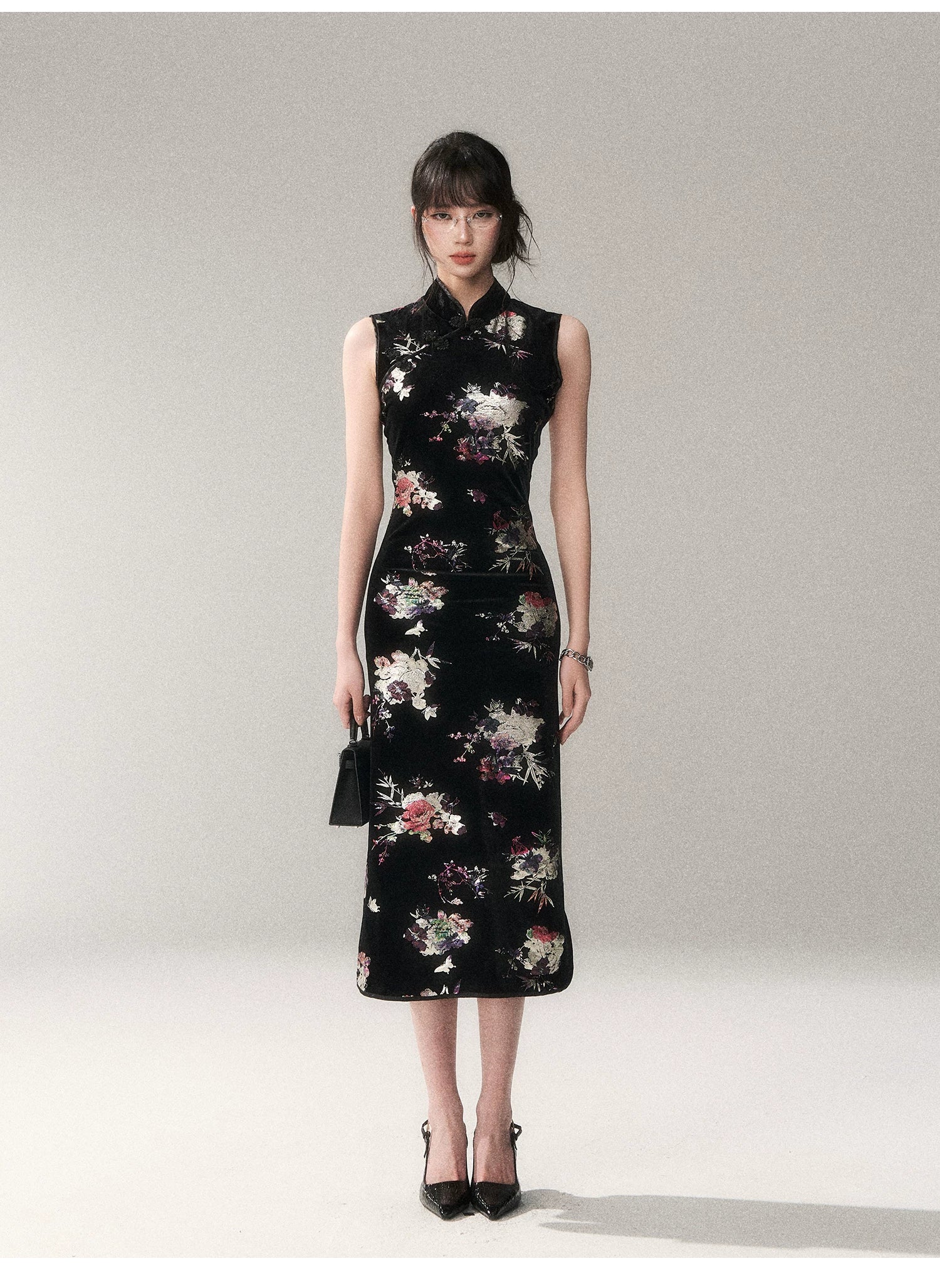 Gilded Velvet Floral Cheongsam Dress