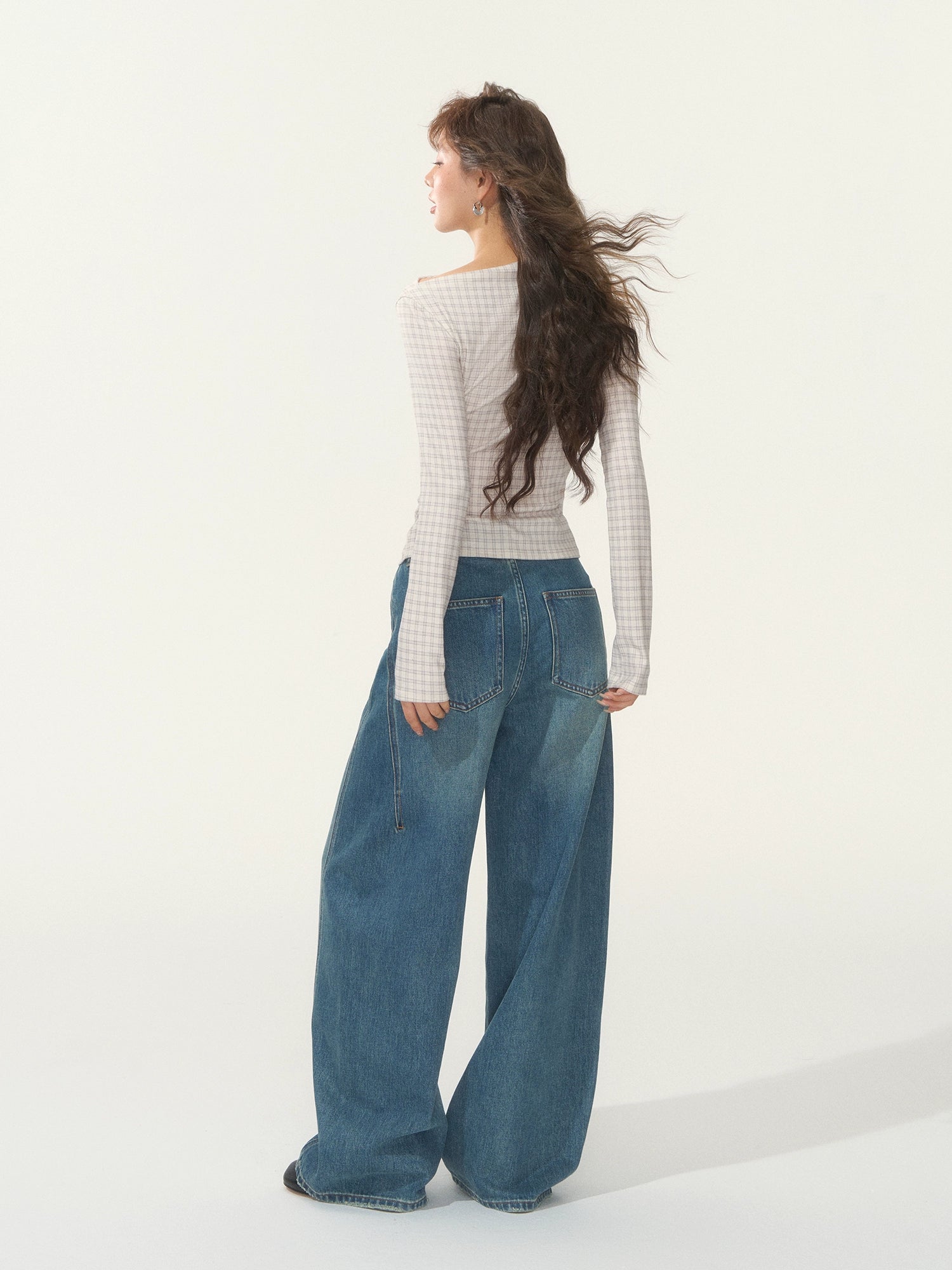 Velvet-Touch Plaid Draped Off-Shoulder Long Sleeve T-Shirts