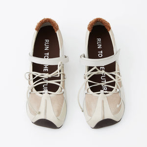 White / 35
