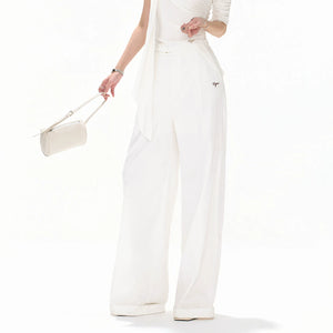 S / White
