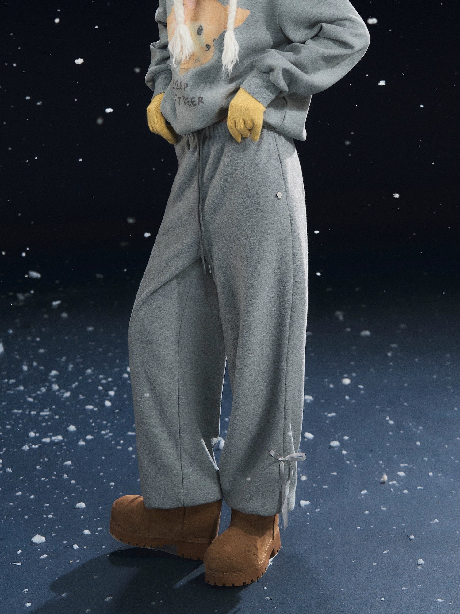 Velvety Jogger Lantern Pants