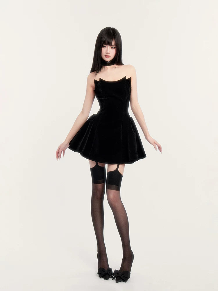 Devil’s Kiss Strapless Velvet Puff Dress