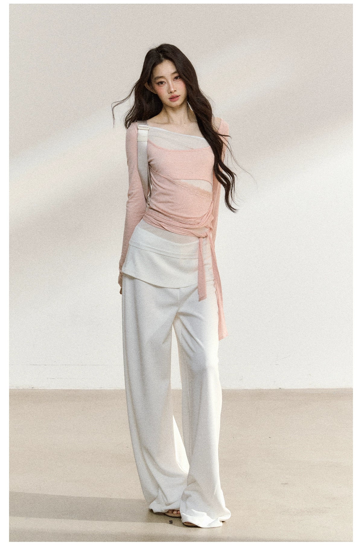 Folded Waist Relaxed Straight Pants