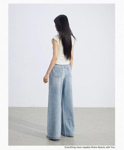Soft Sculpt Rolled-Edge Sleeveless Knit Top