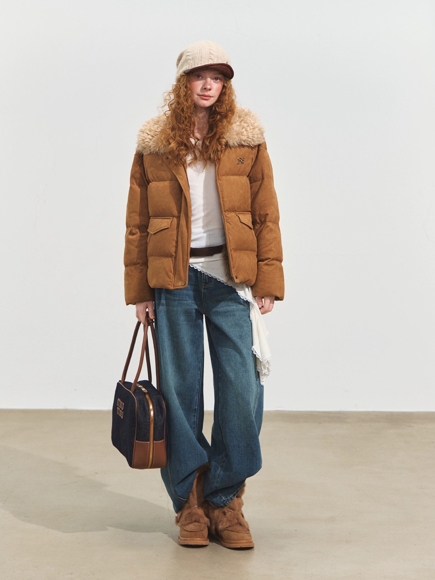 Curved-Panel Wide-Leg Denim Jeans