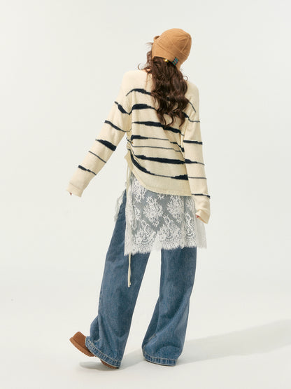 Color-Block Irregular Striped Soft Crewneck - CHINASQUAD