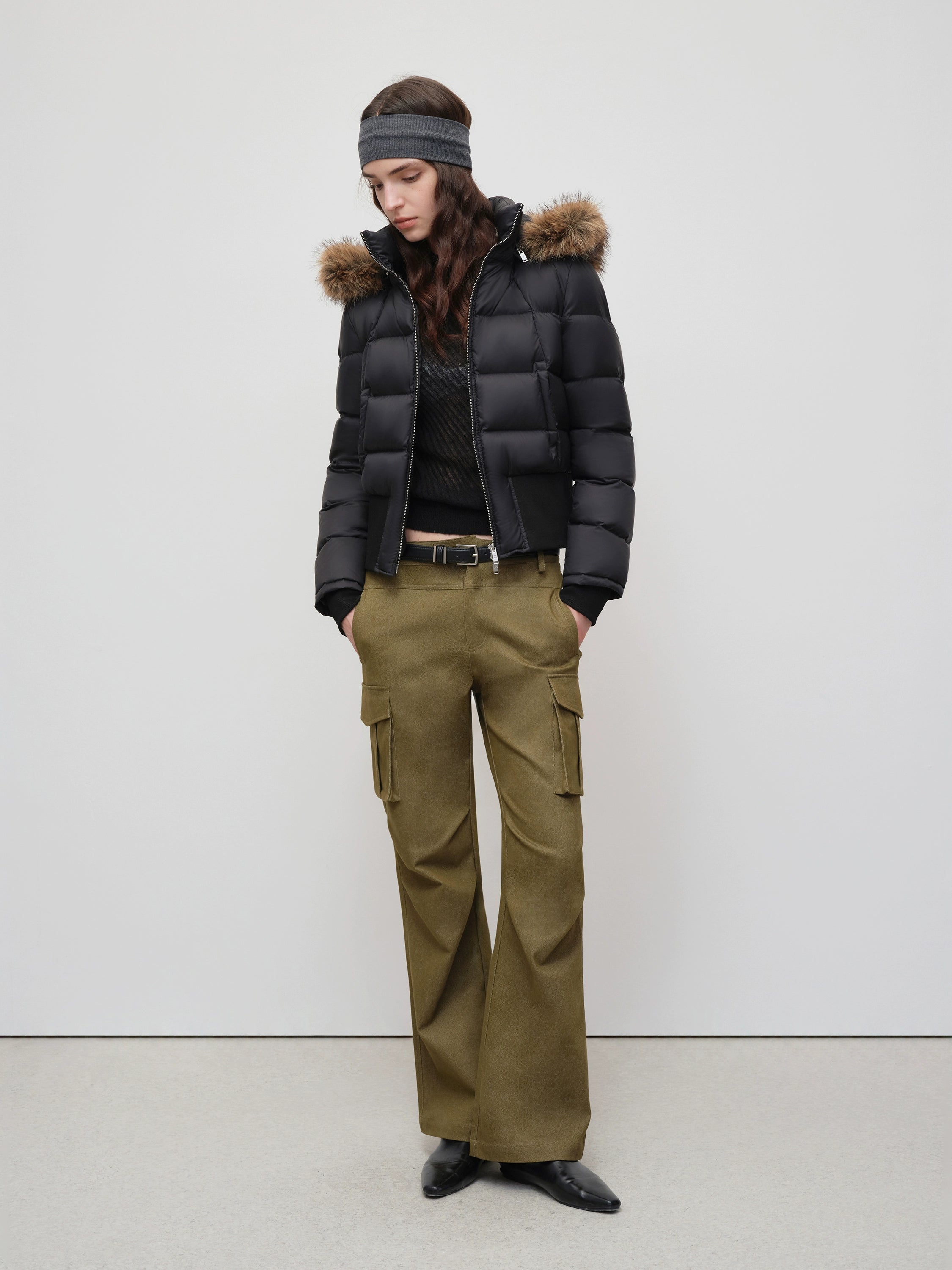 90% White Duck Fur Collar Cropped Down Jacket