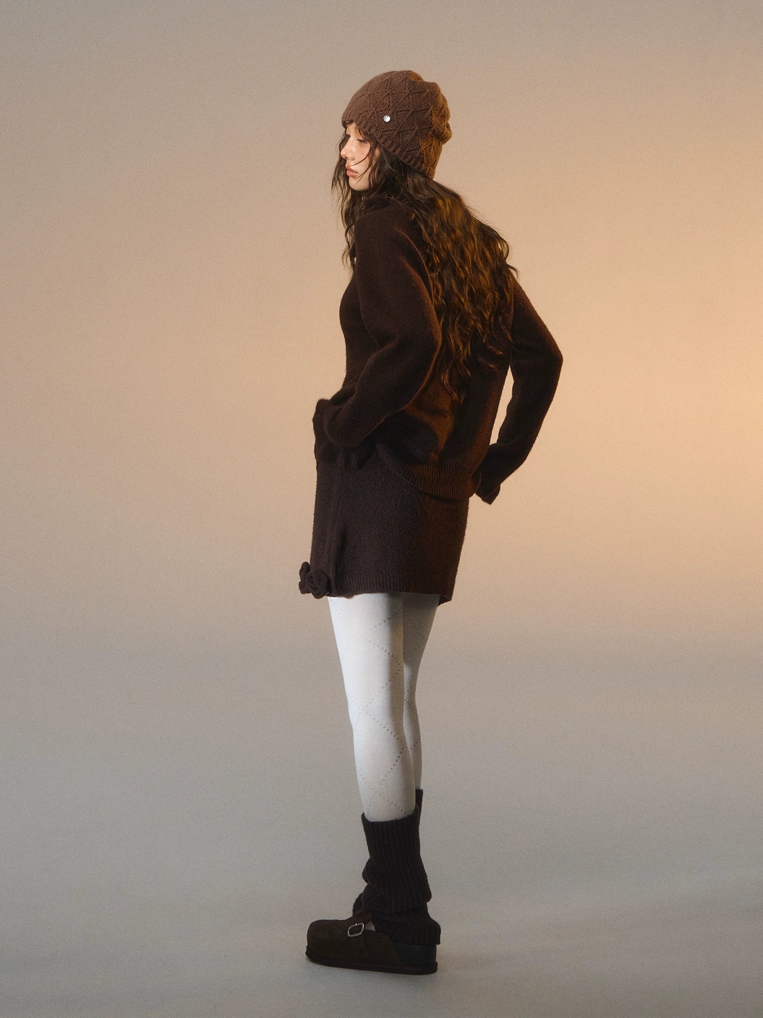 3D Rose V-Neck Knit Sweater &amp; A-Line Knit Skirt Set