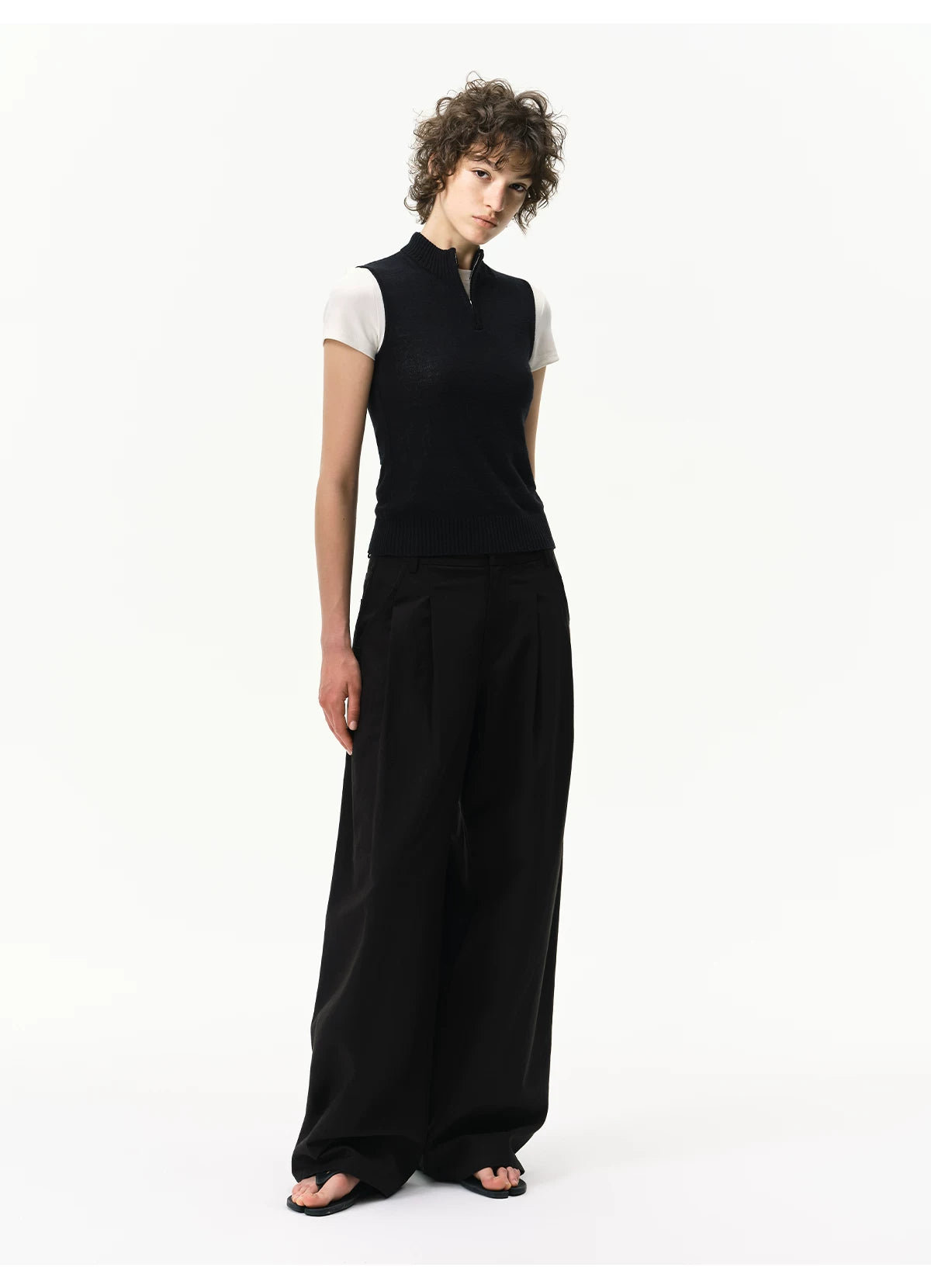 Linen-Blend Mock Neck Knit Tank