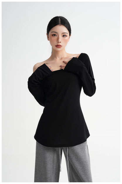 Waist-Cinching Fitted Long Sleeve T-Shirt