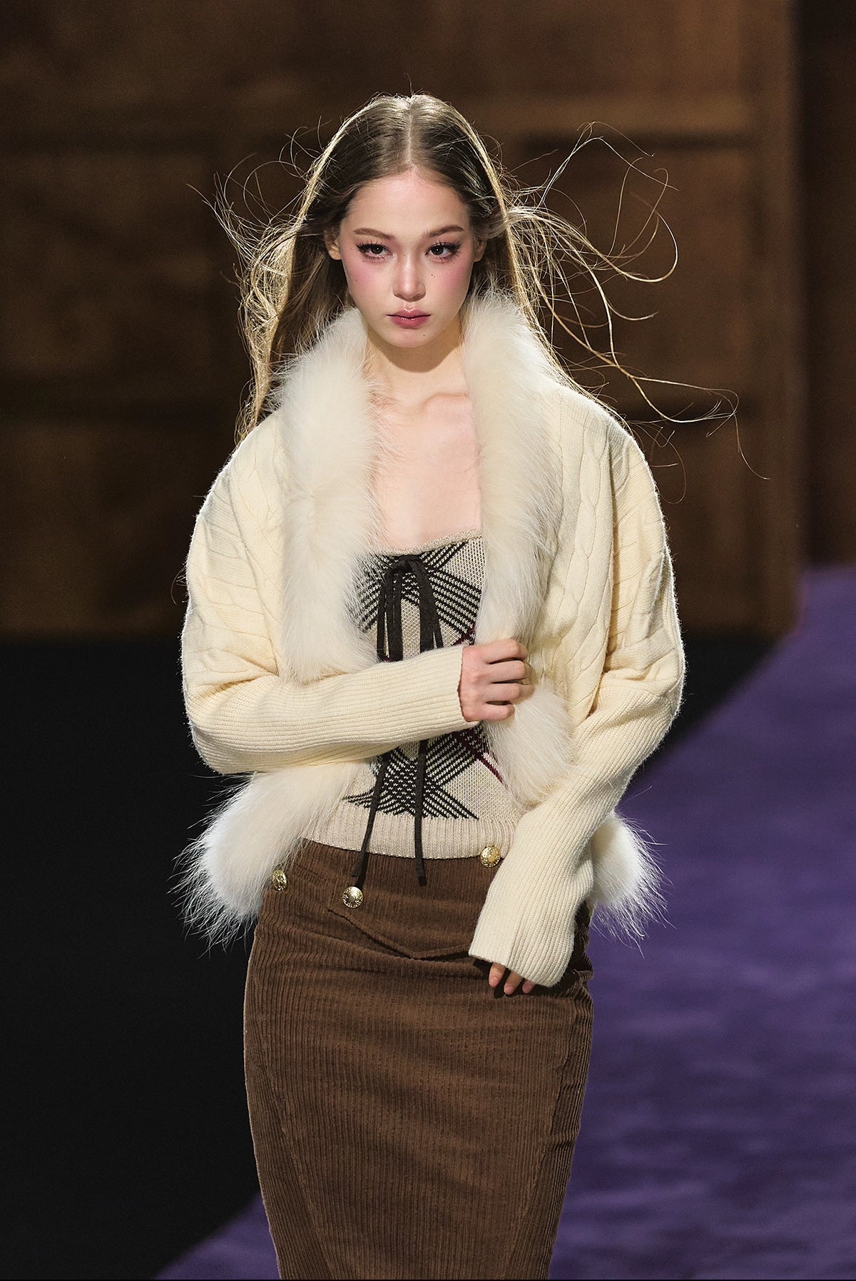 Long-Haired Collar Knit Cardigan