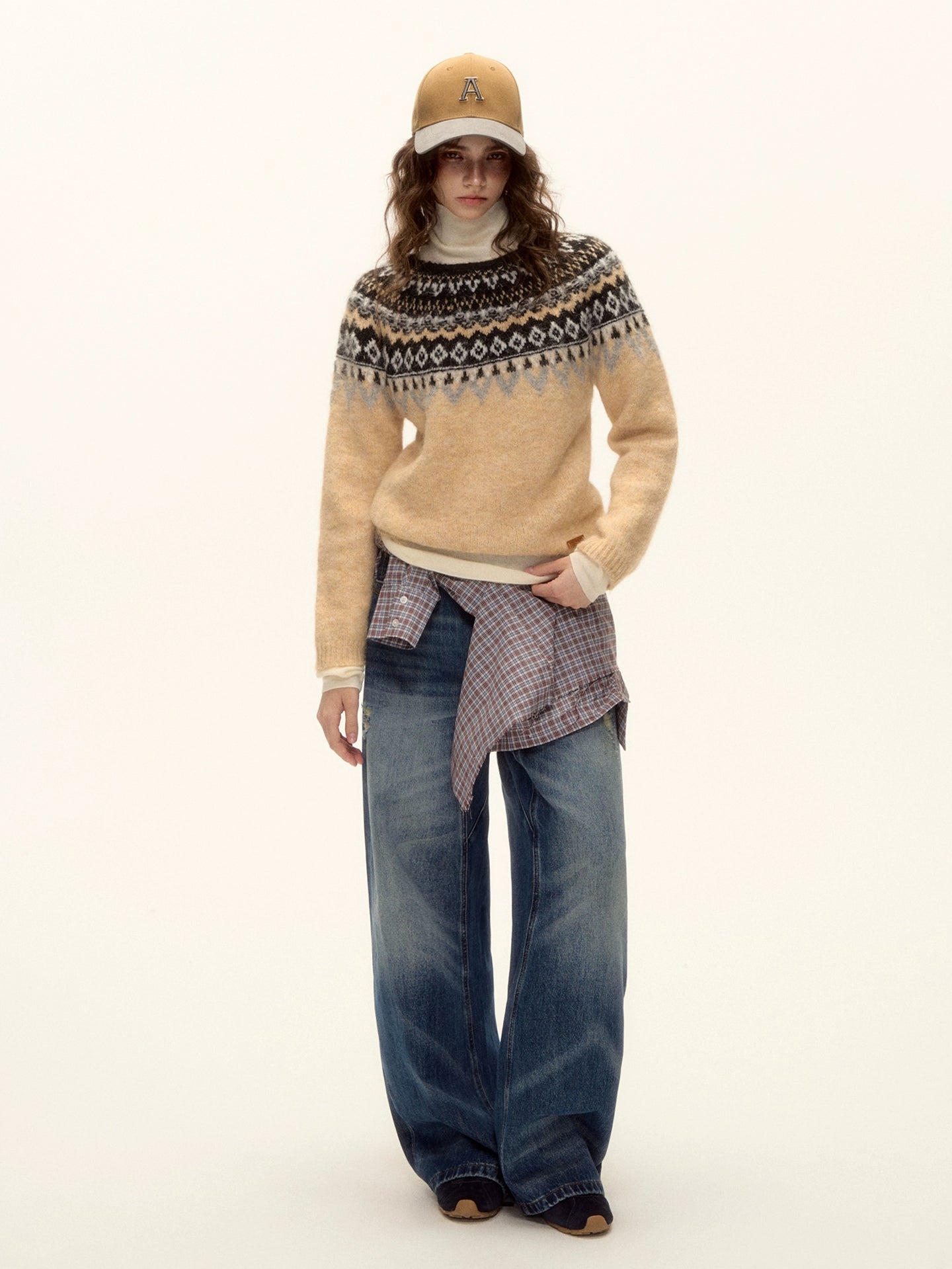 Vintage Washed Distressed Wide-Leg Jeans