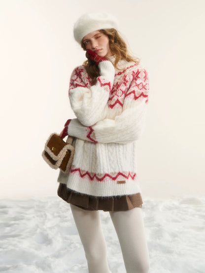 Lambswool Cable-Knit Crewneck Sweater