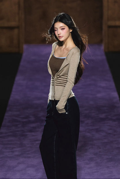 High-Waist Heart Pocket Straight-Leg Jeans