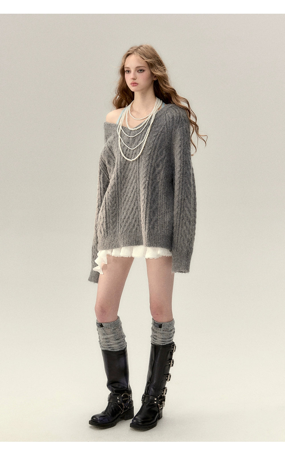 Reversible V-neck Knit Sweater - CHINASQUAD