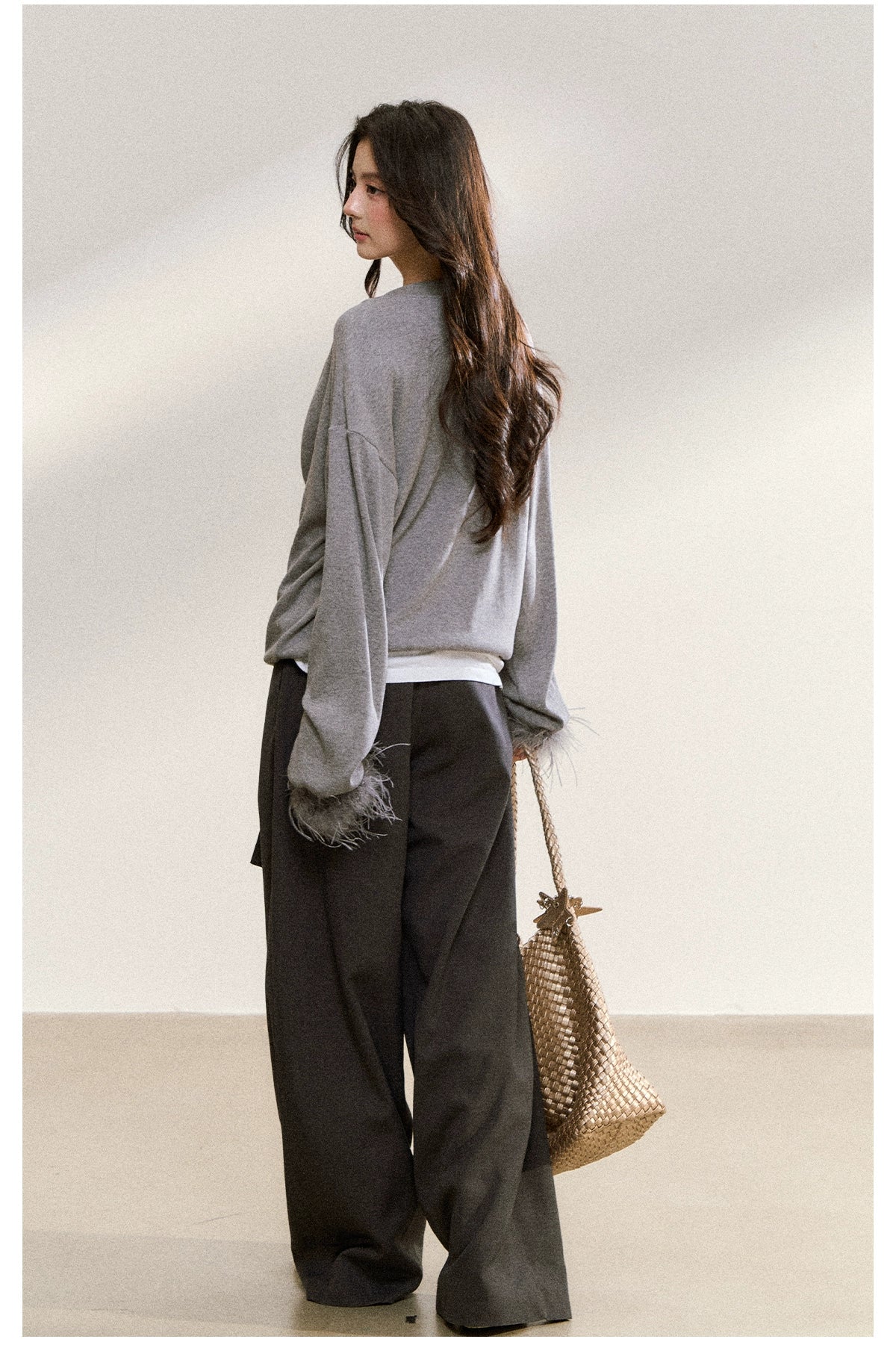 Gray Drape-Neck Fur Cuff Detail Knit Blouse