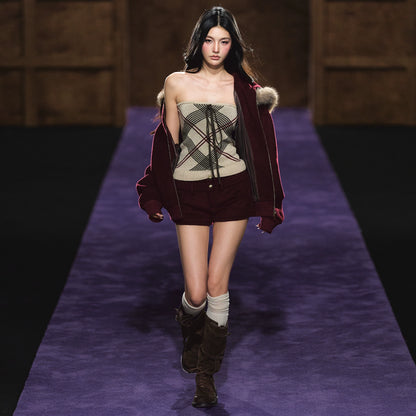 Wool-Blend Heart Yarn Cropped Knit Tube Top