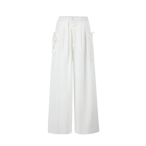 S / White