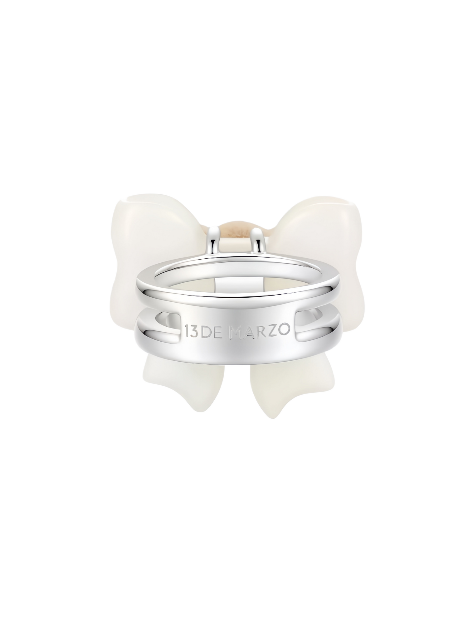 13DE MARZO Mini Bear Bow Ring – view 6