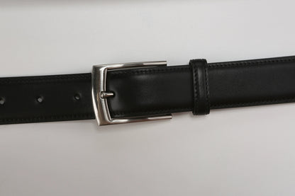 Classic Full-Grain Leather Belt
