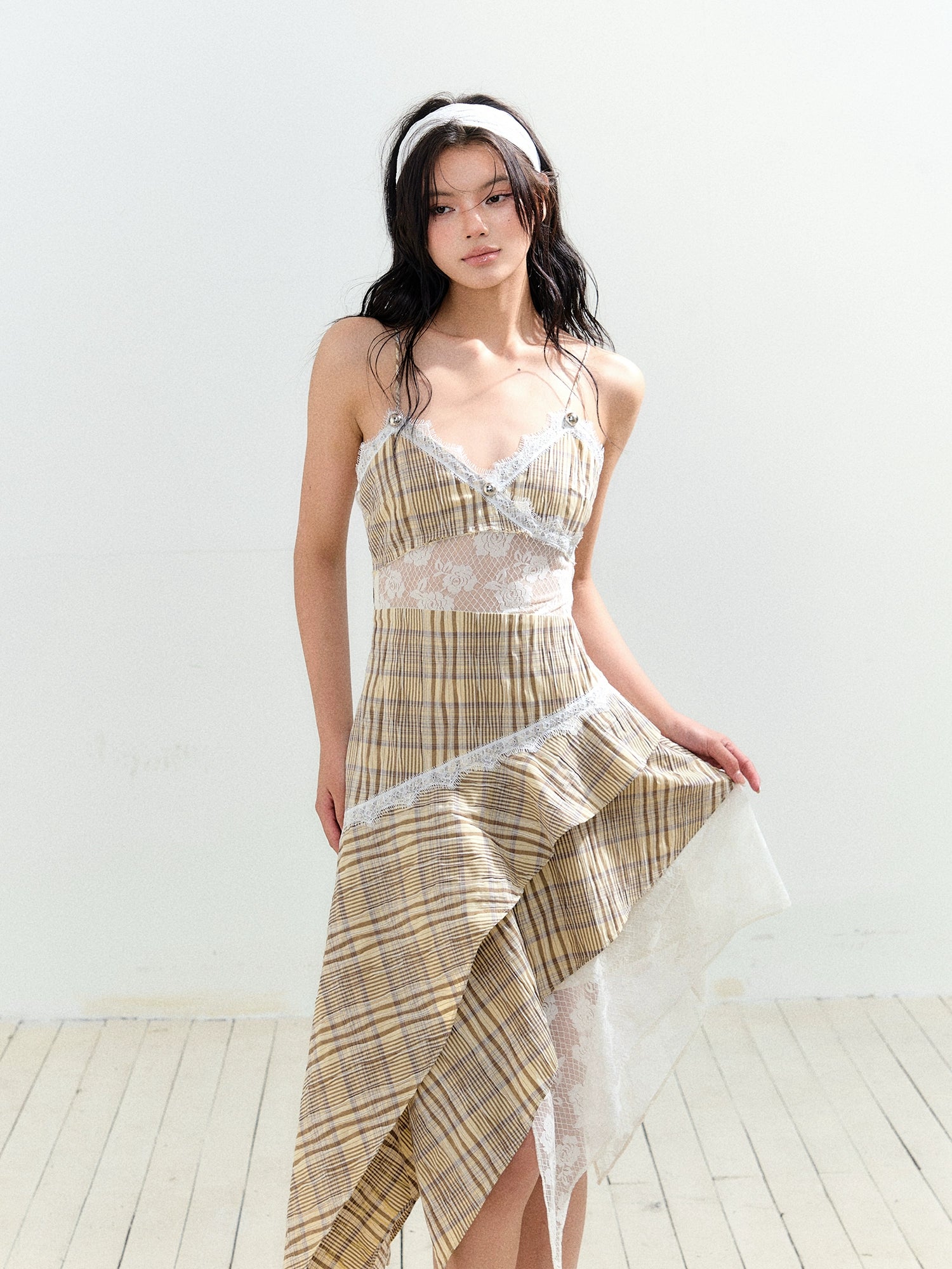 Yellow Checkered Color-blocking Lace Trimmed Sling Dress