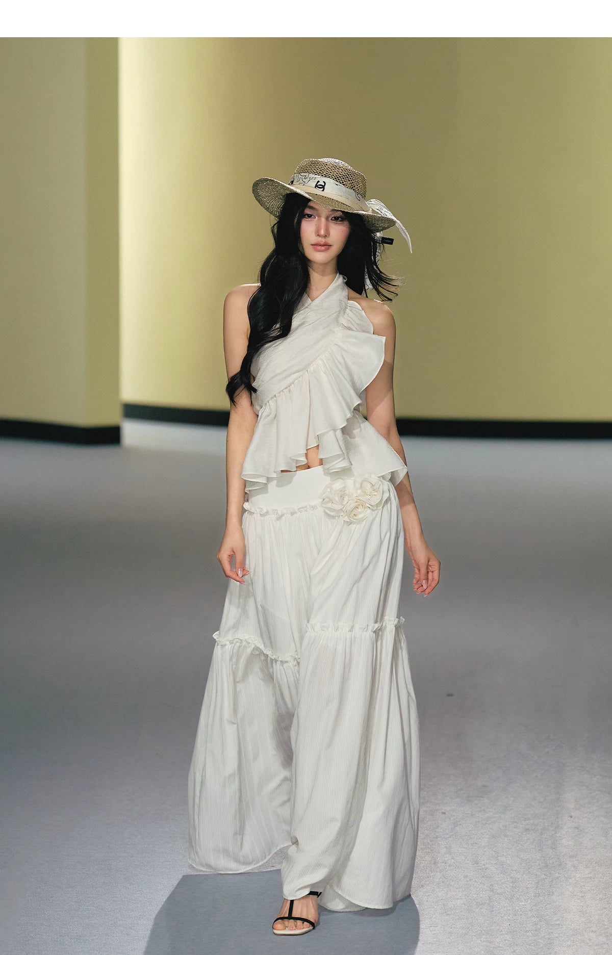 Lyocell Satin Ruffle Halter Top &amp; Floral Maxi Skirt Set