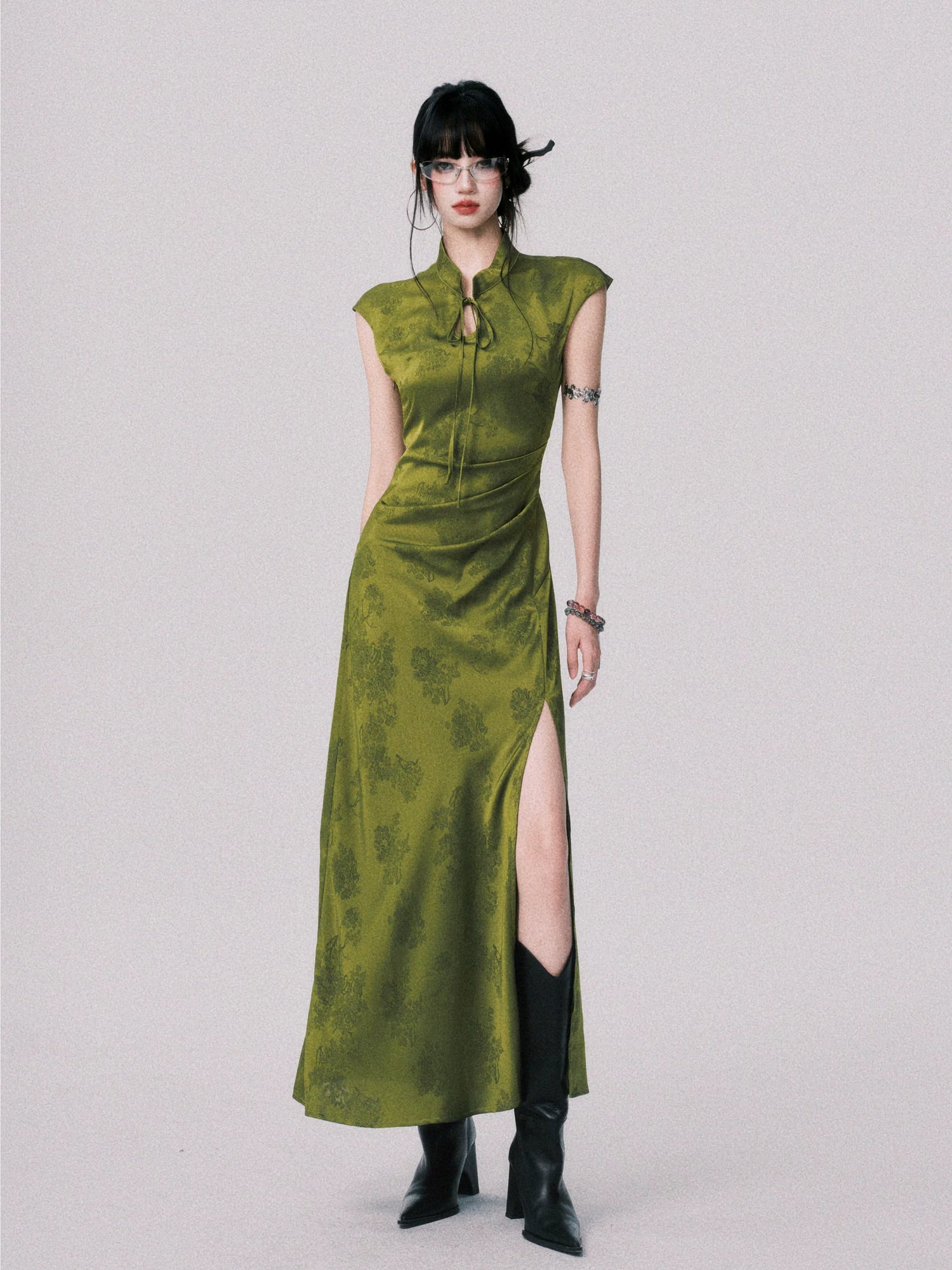 Chinese-Style Slit Cheongsam Maxi Dress